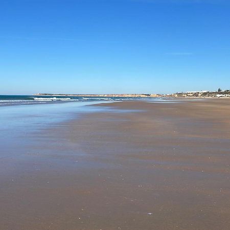 Conil Vistas Al Mar Del Roqueo, Fuente Del Gallo Conil De La Frontera Esterno foto